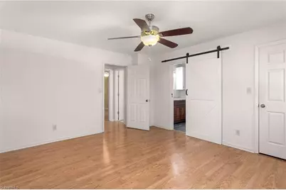 914 Ferndale Drive, Thomasville, NC 27360 - Photo 17