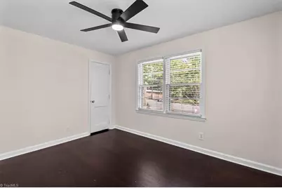 110 Mayflower Drive, Greensboro, NC 27403 - Photo 31