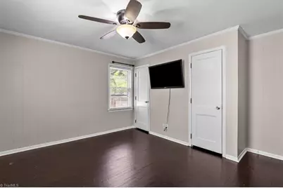 110 Mayflower Drive, Greensboro, NC 27403 - Photo 25