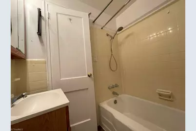 307 Oakwood Street #B, High Point, NC 27262 - Photo 9