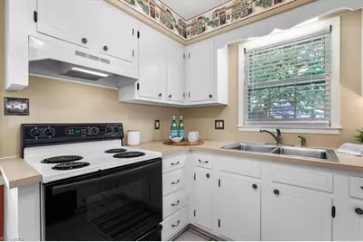 4614 Lawndale Drive #A, Greensboro, NC 27455 - Photo 17