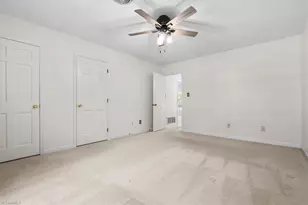 4614 Lawndale Dr, Greensboro, NC 27455 - Photo 21