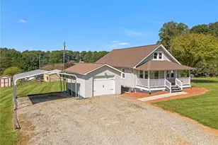 422 Green Acres Mill Rd, Millers Creek, NC 28651 - Photo 3