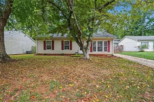 1 Jans Ct, Greensboro, NC 27405 - Photo 3