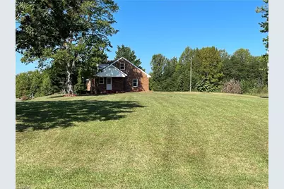 539 Athey Simmons Road, Mount Airy, NC 27030 - Photo 23