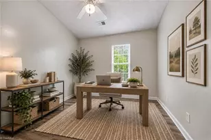 2044 Water Stone Ln, High Point, NC 27265 - Photo 21