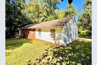 2190 Indian Trail, Winston-Salem, NC 27106 - Photo 3