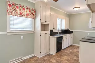 1013 Frank St, Mount Airy, NC 27030 - Photo 17