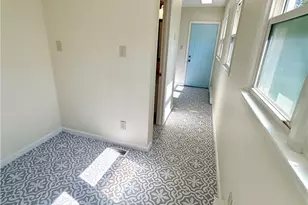 2735 Stratford Dr, Greensboro, NC 27408 - Photo 23