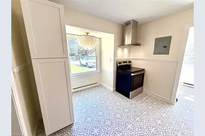 2735 Stratford Drive, Greensboro, NC 27408 - Photo 11