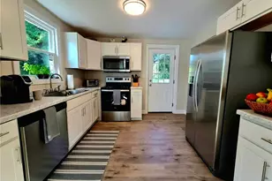 910 Dillard St, Greensboro, NC 27403 - Photo 5