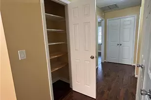 6721 River Hills Dr, Greensboro, NC 27410 - Photo 17
