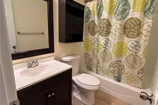 6721 River Hills Dr, Greensboro, NC 27410 - Photo 11