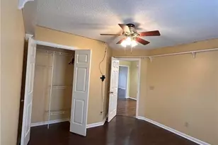 6721 River Hills Dr, Greensboro, NC 27410 - Photo 21