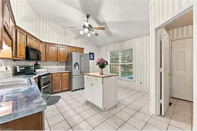 3122 Creekridge Drive, Asheboro, NC 27205 - Photo 7