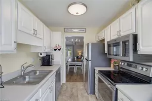 505 Carrington Ln, Thomasville, NC 27360 - Photo 13