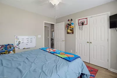 505 Carrington Lane, Thomasville, NC 27360 - Photo 21