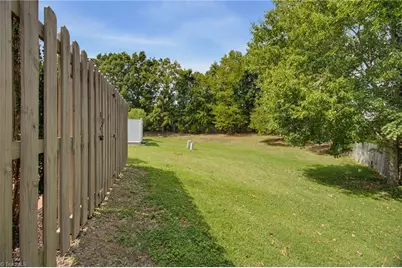 505 Carrington Lane, Thomasville, NC 27360 - Photo 29