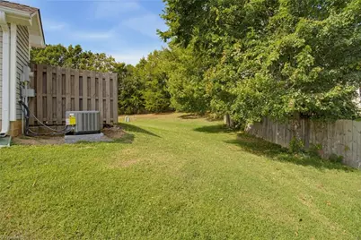 505 Carrington Lane, Thomasville, NC 27360 - Photo 25