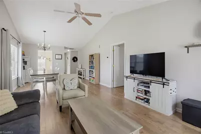 505 Carrington Lane, Thomasville, NC 27360 - Photo 9