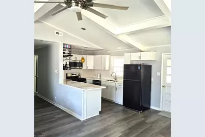 1610 Wolfe Road, Greensboro, NC 27405 - Photo 7