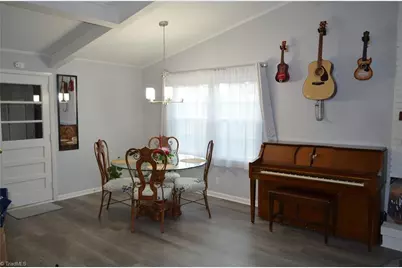 1610 Wolfe Road, Greensboro, NC 27405 - Photo 5