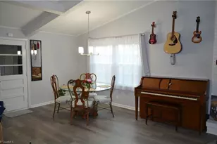 1610 Wolfe Rd, Greensboro, NC 27405 - Photo 5