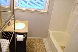 1610 Wolfe Rd, Greensboro, NC 27405 - Photo 13