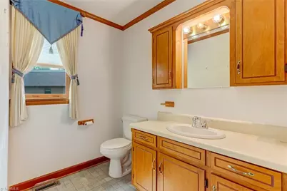 1203 Brooks Road, Reidsville, NC 27320 - Photo 29