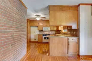 1203 Brooks Rd, Reidsville, NC 27320 - Photo 23