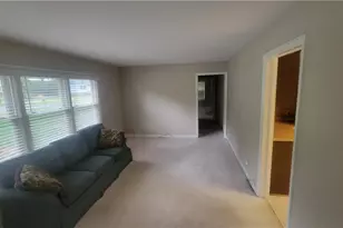 3608 Wilshire Dr, Greensboro, NC 27408 - Photo 15