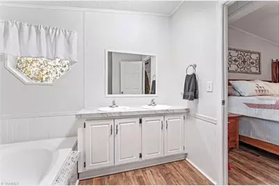121 Regatta Lane, Mooresville, NC 28115 - Photo 19