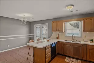 3709 Signet Dr, Winston-Salem, NC 27101 - Photo 9