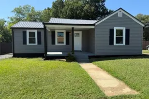 1009 Poplar St, Reidsville, NC 27320 - Photo 1