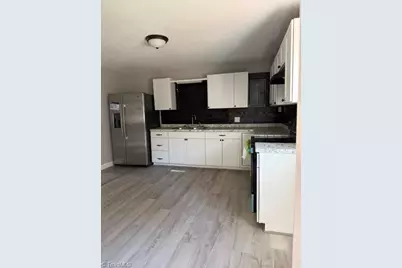 1009 Poplar Street, Reidsville, NC 27320 - Photo 3