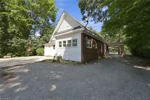 708 W Front St, Burlington, NC 27215 - Photo 27
