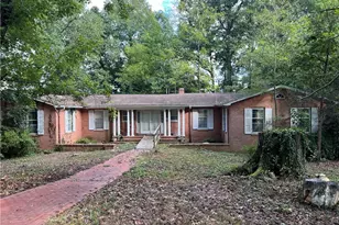 328 Robin Rd, Mount Airy, NC 27030 - Photo 23
