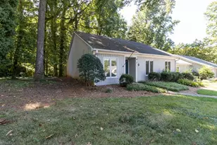 1404 Grantland Pl, Greensboro, NC 27410 - Photo 3