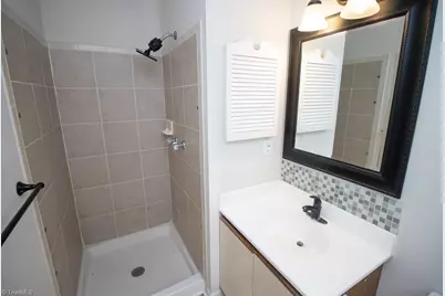 1404 Grantland Place, Greensboro, NC 27410 - Photo 23