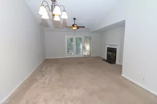 1404 Grantland Pl, Greensboro, NC 27410 - Photo 9