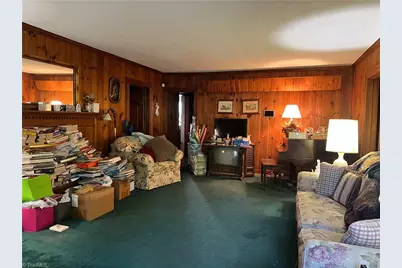 342 Moore Avenue, Mount Airy, NC 27030 - Photo 7