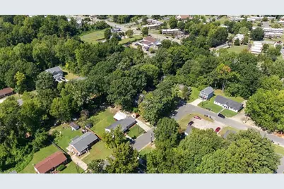 2904 Ingleside Avenue, Greensboro, NC 27405 - Photo 9