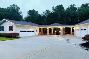 321 Pineview Dr, Mount Airy, NC 27030 - Photo 39
