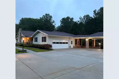 321 Pineview Drive, Mount Airy, NC 27030 - Photo 13
