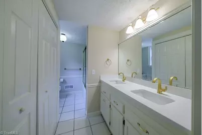 321 Pineview Drive, Mount Airy, NC 27030 - Photo 23