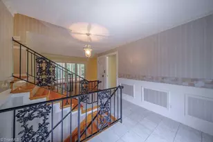 321 Pineview Dr, Mount Airy, NC 27030 - Photo 25