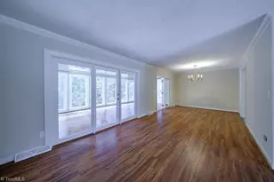 321 Pineview Dr, Mount Airy, NC 27030 - Photo 31
