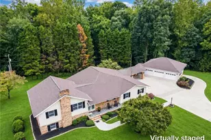 321 Pineview Dr, Mount Airy, NC 27030 - Photo 1