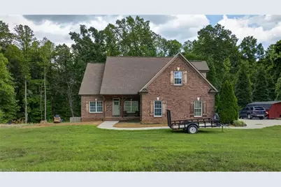 350 Morning Glory Road, Madison, NC 27025 - Photo 3