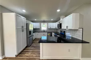 2934 S Stratford Rd, Winston-Salem, NC 27103 - Photo 5